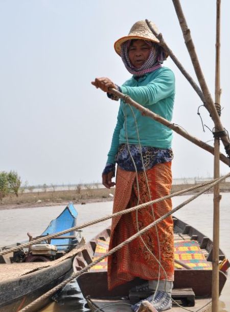 pescadora al llac inle