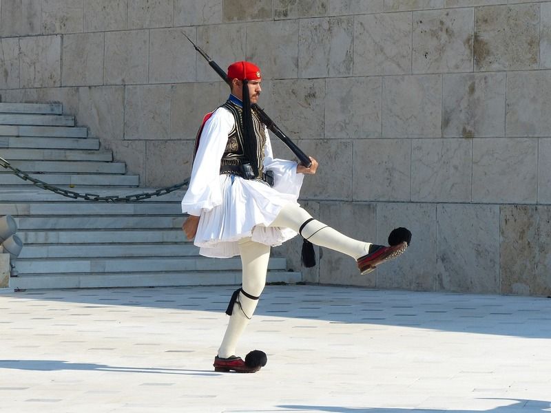 canvi de guardia atenes